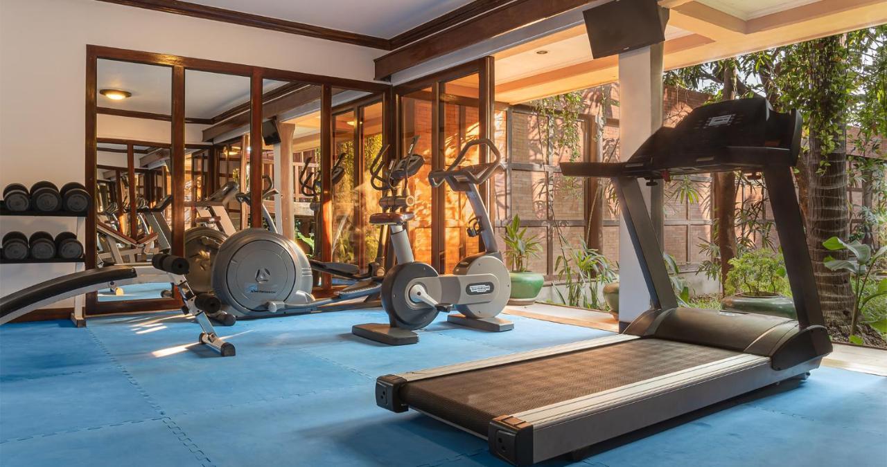 Angkor Village Hotel - Small Luxury Hotels Of The World Siem Reap Exteriér fotografie The gym at the Taj Bengal