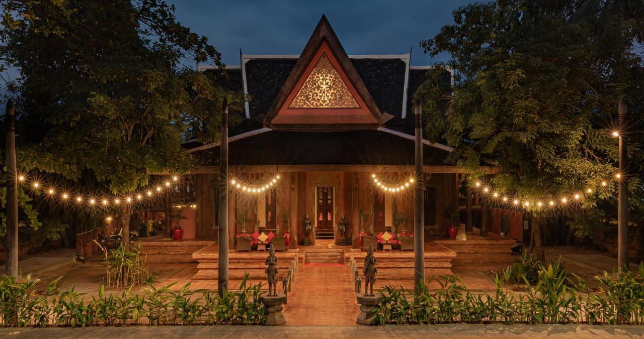 Angkor Village Hotel - Small Luxury Hotels Of The World Siem Reap Exteriér fotografie The Sukhothai Thai Spa